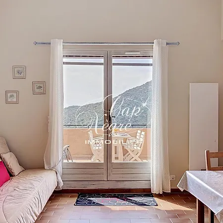Apartamento Mazet T2 Duplex Avec Balcon Vue Pour 4 Personnes A St Clair Le Lavandou