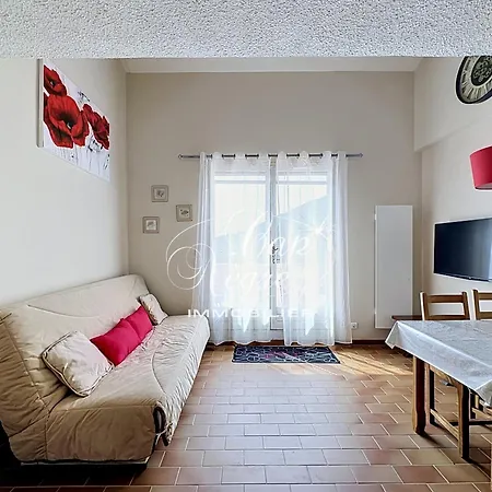 Apartamento Mazet T2 Duplex Avec Balcon Vue Pour 4 Personnes A St Clair Le Lavandou